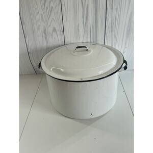 Vintage Large ENAMELWARE Stock Pot White Black Trim w/Lid Farmhouse Canning r1